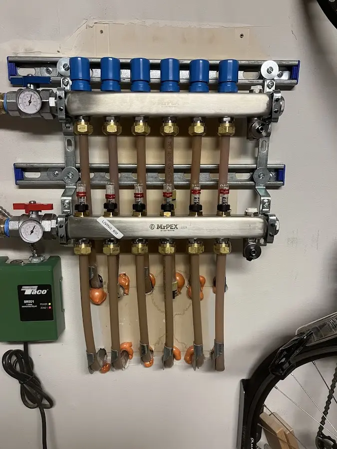 Plumber performing Gas Leak Detection at a residential property in Jerusalem